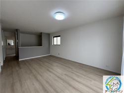 三木市緑が丘町西2丁目　戸建