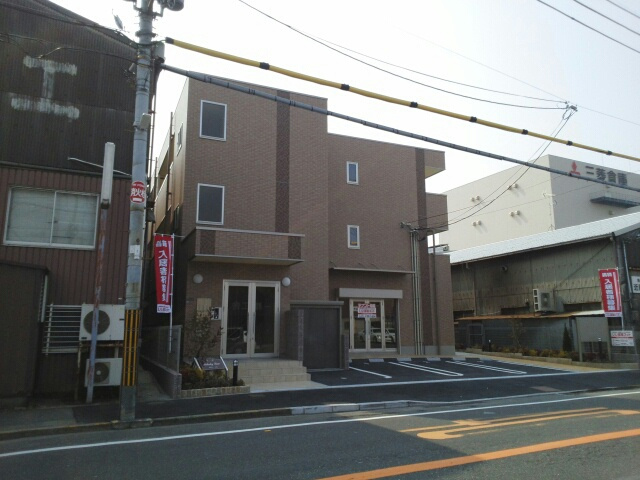 メロディラインの外観