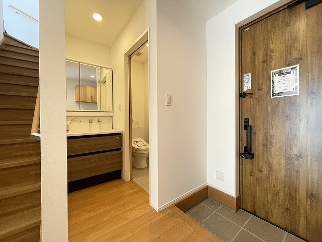 【玄関】 | 糸島市高田５丁目　戸建て　4号地