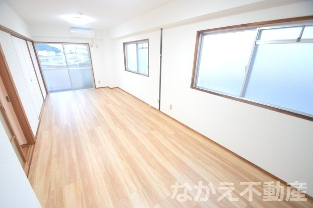 【居間・リビング】 | ゆったり過ごせる居間です