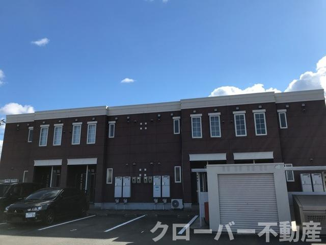 ヴァンルージュⅡの駐車場