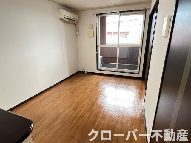 ヴァンルージュⅡの居間・リビング|リビング