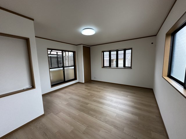 堺市西区浜寺諏訪ノ森町東２丁の寝室