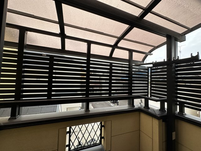 堺市西区浜寺諏訪ノ森町東２丁のバルコニー