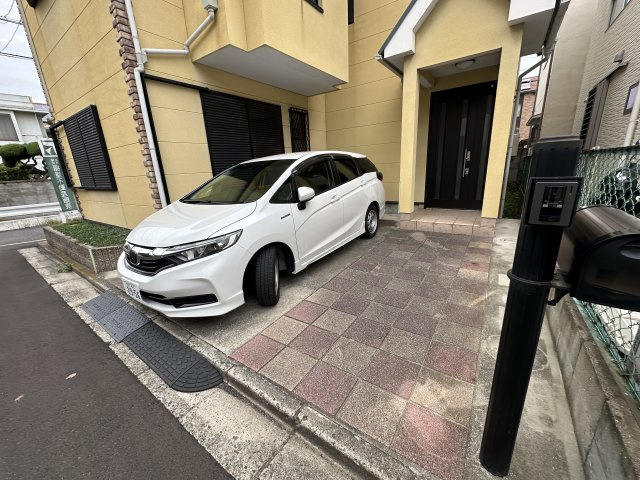 堺市西区浜寺諏訪ノ森町東２丁の駐車場