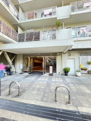 【エントランス】 | シャルマンコーポ摂津富田