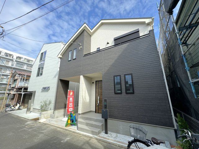 葛飾区南水元４丁目新築戸建【花の木小学校：8分】の外観|完成済み内覧可能です！