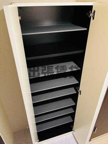 仲介手数料０円！マイアトリア栄の収納