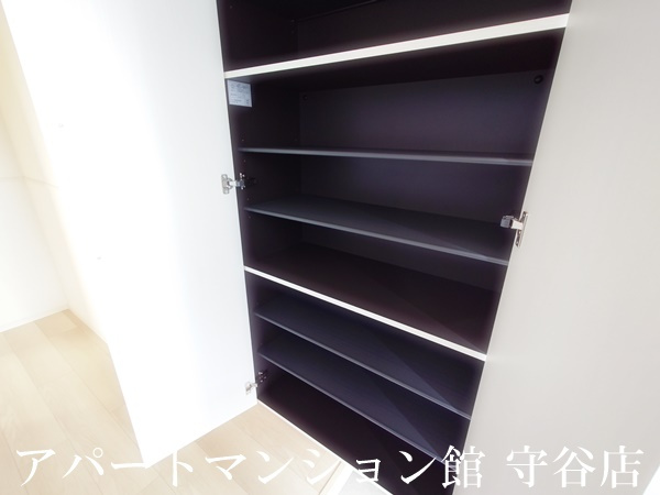 ラ　コリーナGの収納