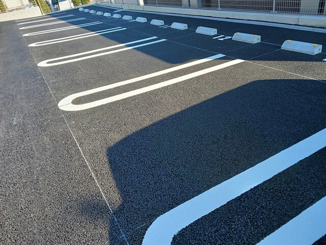 ラ　コリーナGの駐車場