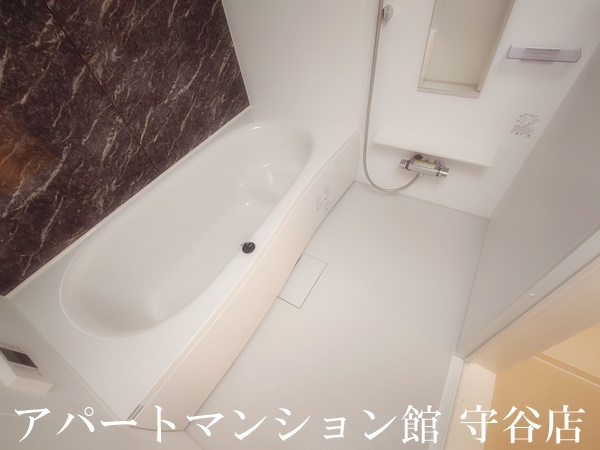 ラ　コリーナGの浴室