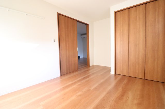 FLAT RIVER （フラットリバー）の居間・リビング