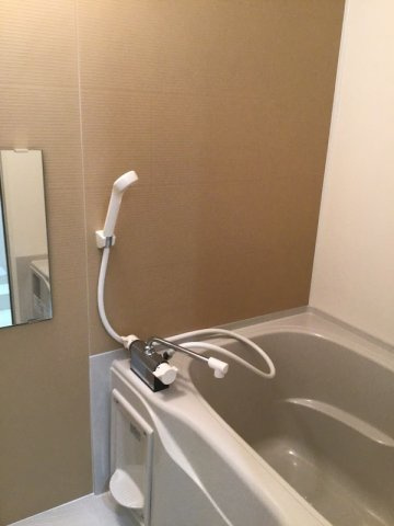 フジパレス東灘Ⅲ番館の浴室