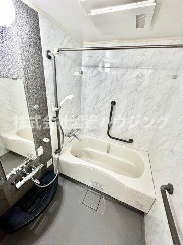 アトリエコートの浴室