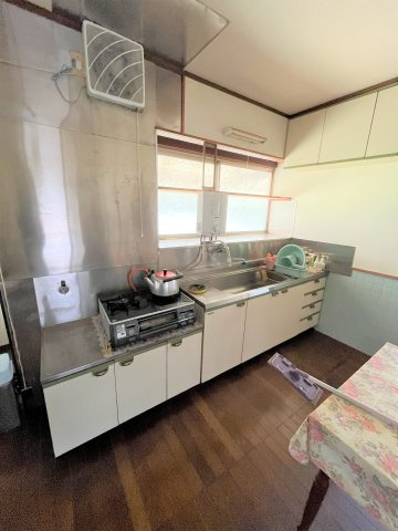 【キッチン】 | 原小学校に通える中古住宅　宇部市大字妻崎開作 | キッチンです