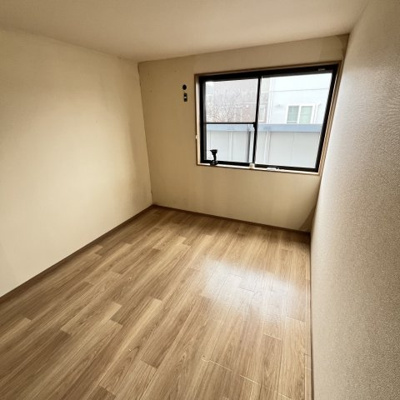 【居間・リビング】 | サンフラットおがたⅠ棟