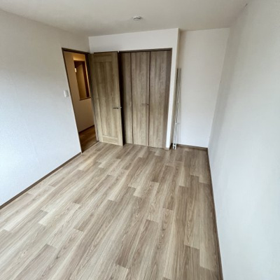 【居間・リビング】 | サンフラットおがたⅠ棟