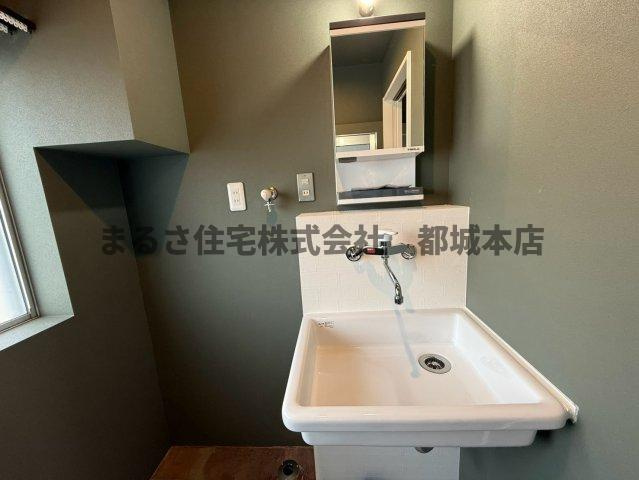 Renatus若葉の独立洗面台