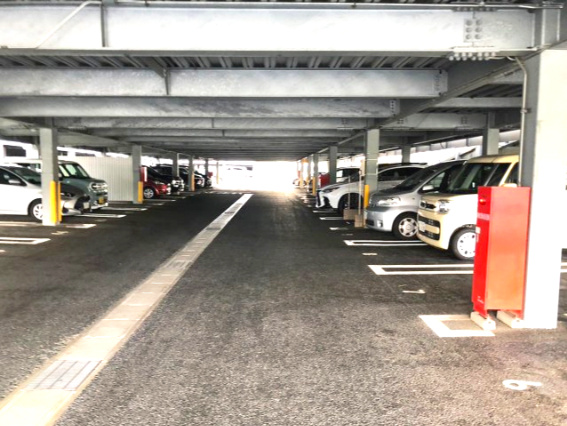 【駐車場】の画像