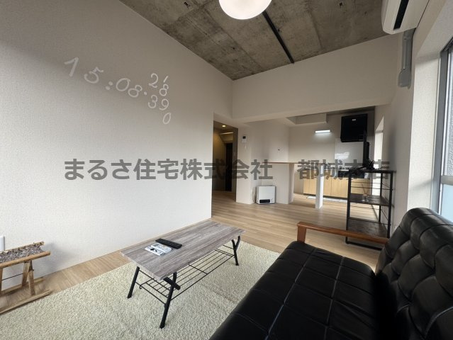 Renatus若葉の居間・リビング