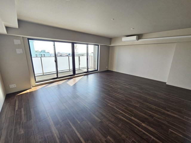 アトラス六甲の居間・リビング