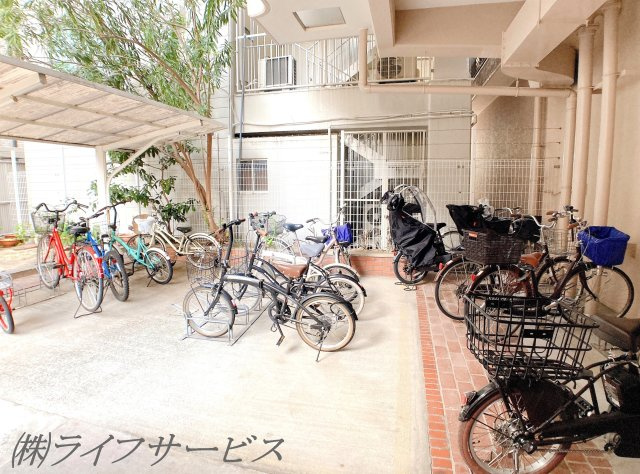 【駐輪場】 | ネオハイツ新大阪 | 駐輪場