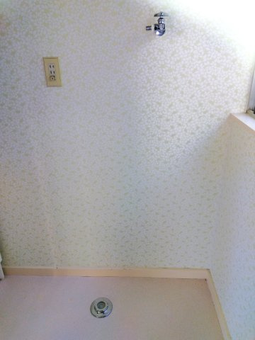 【設備】 | 向原5丁目貸家 | 洗濯機置場