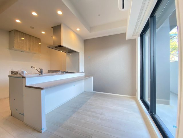 スプランディッド茨木天王の居間・リビング