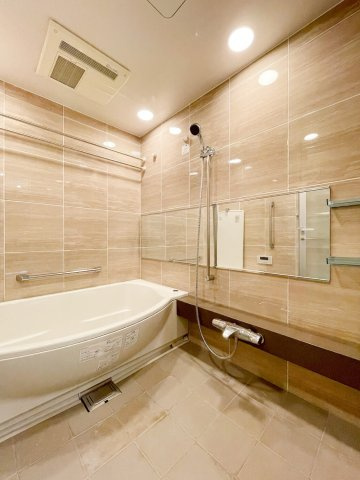 岡本ハウベスの浴室|コンパクトで使いやすいお風呂です