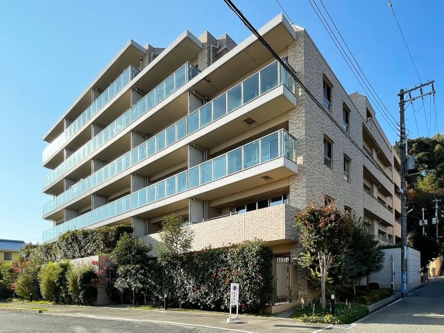 岡本ハウベス