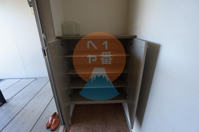 【玄関】 | プランドールNT | うれしいシューズボックス付きです　※参考写真です　