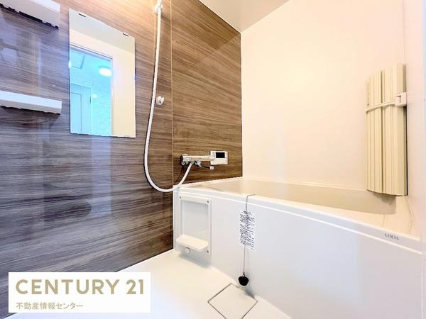 【浴室】 | 南朝潮コーポ１号棟 | 新調されたユニットバス！