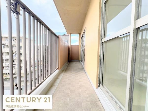 【バルコニー】 | 南朝潮コーポ１号棟 | 南西向きバルコニーで陽当り良好です！