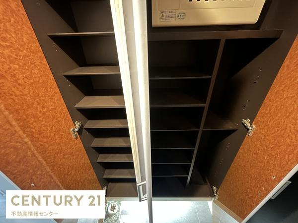 【玄関】 | 大拓メゾン千代崎みなと通