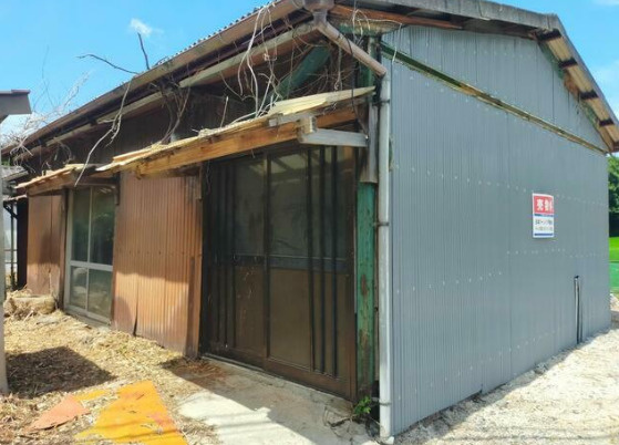 栗東市荒張の倉庫の外観|外観です