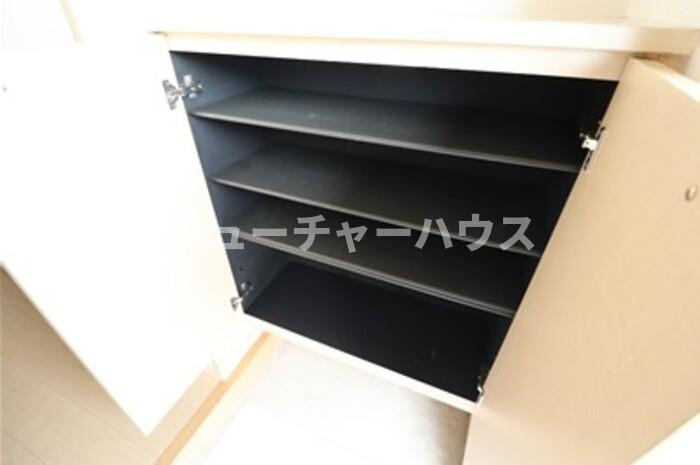 メゾンエクレール　Ｄの玄関