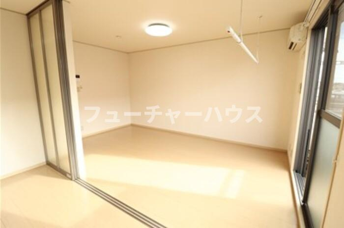 メゾンエクレール　Ｄの居間・リビング