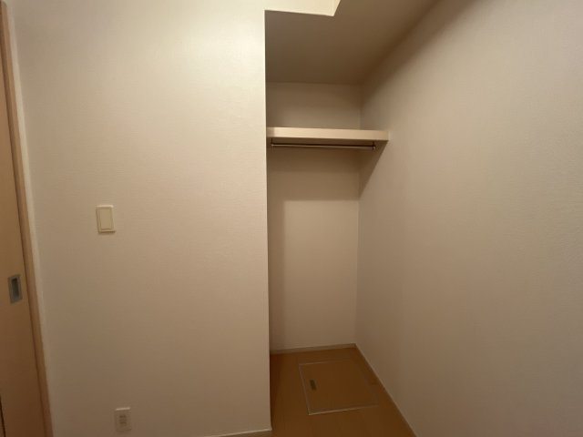 玲巧ハイツ八丁の収納