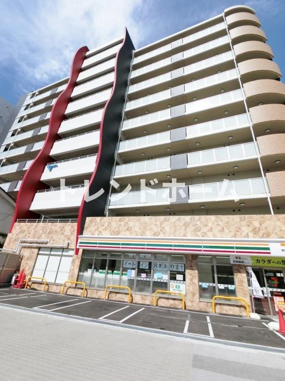 セレニテ福島カルム