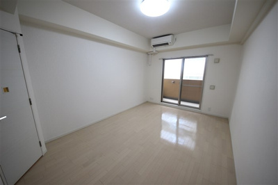 【洋室】 | クラウンハイム北心斎橋フラワーコート