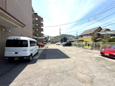 【駐車場】 | バロンズコート