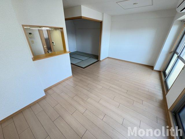 エトワールひこの居間・リビング