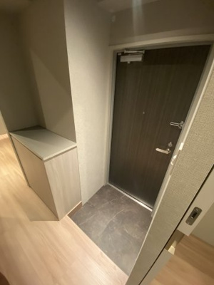 【玄関】 | zonna神戸磯上通
