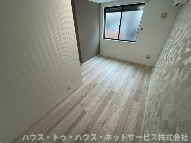 ハイセンチュリーの洋室