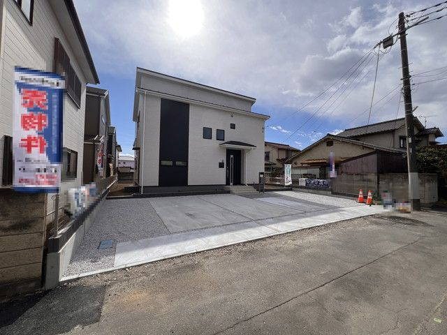 新築　高崎市貝沢町第7　Livele Garden.S　１号棟の前面道路含む現地写真|現地写真　北側接道幅員約4ｍ