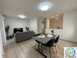 三木市緑が丘町西2丁目　戸建て