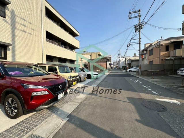 シャーメゾン ソルテⅡの駐車場