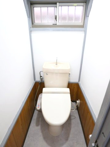 當麻戸建　Ｄ棟のトイレ