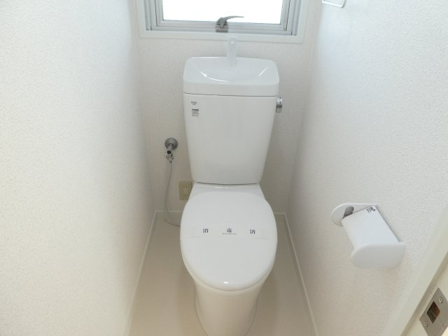 リバーサイド逆瀬川のトイレ