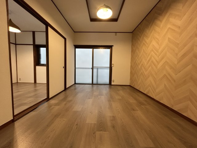 河内長野市木戸町戸建の洋室